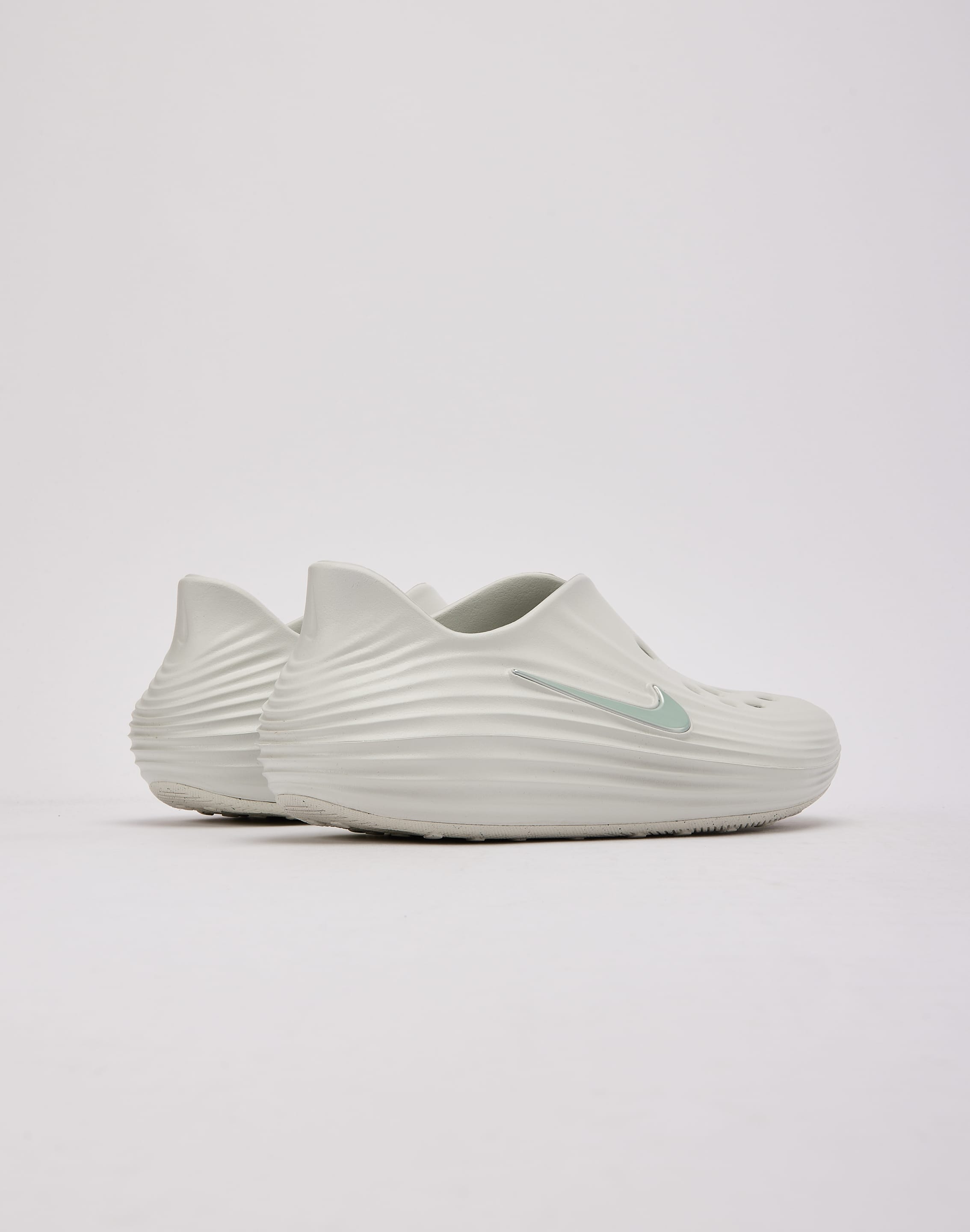 Nike ReactX Rejuven8
