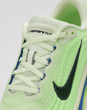 Nike Vomero Plus