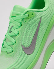 Nike  Vomero Plus