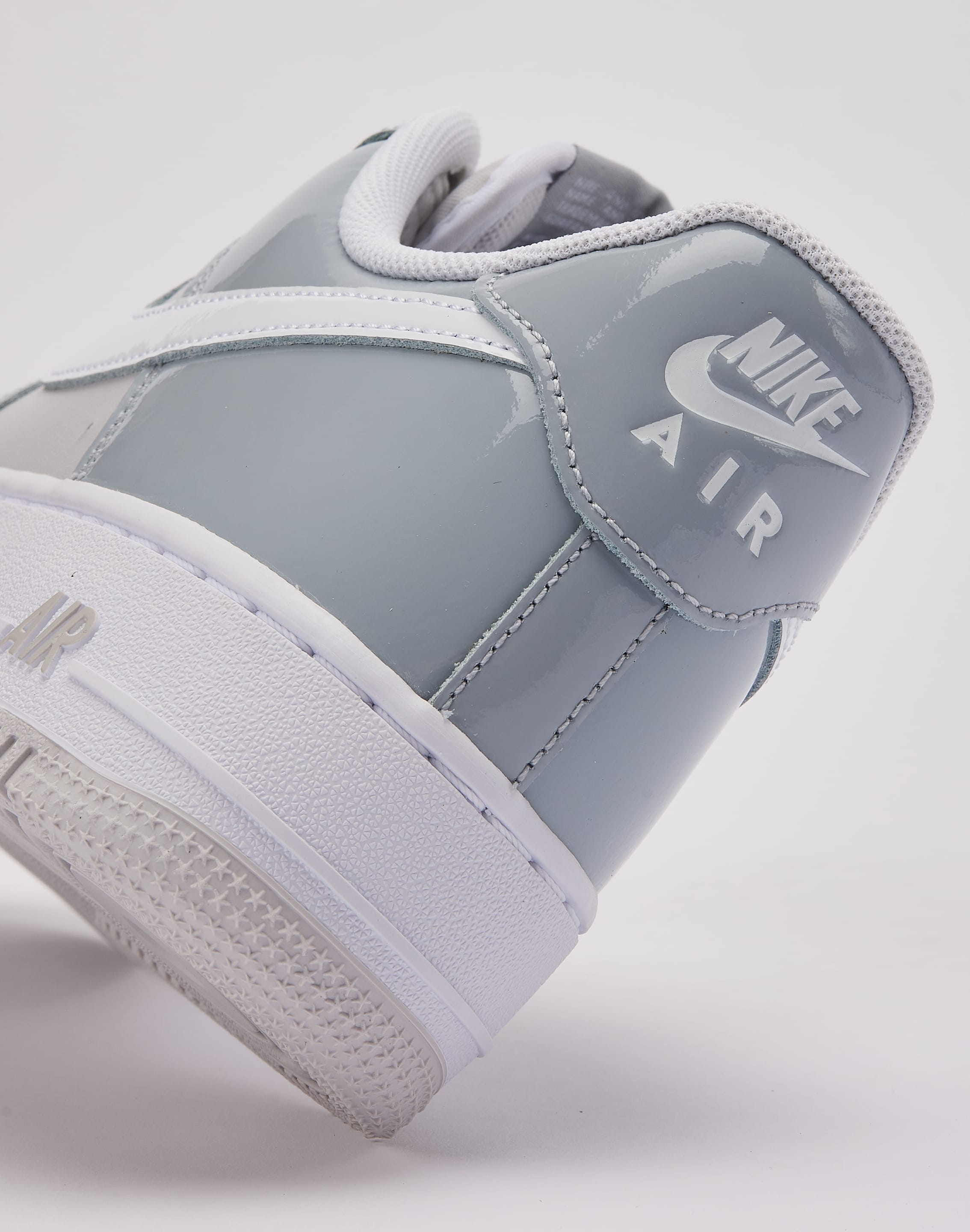 Nike Air Force 1 Low '07 LV8