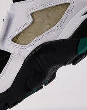 Nike Air Diamond Turf '93