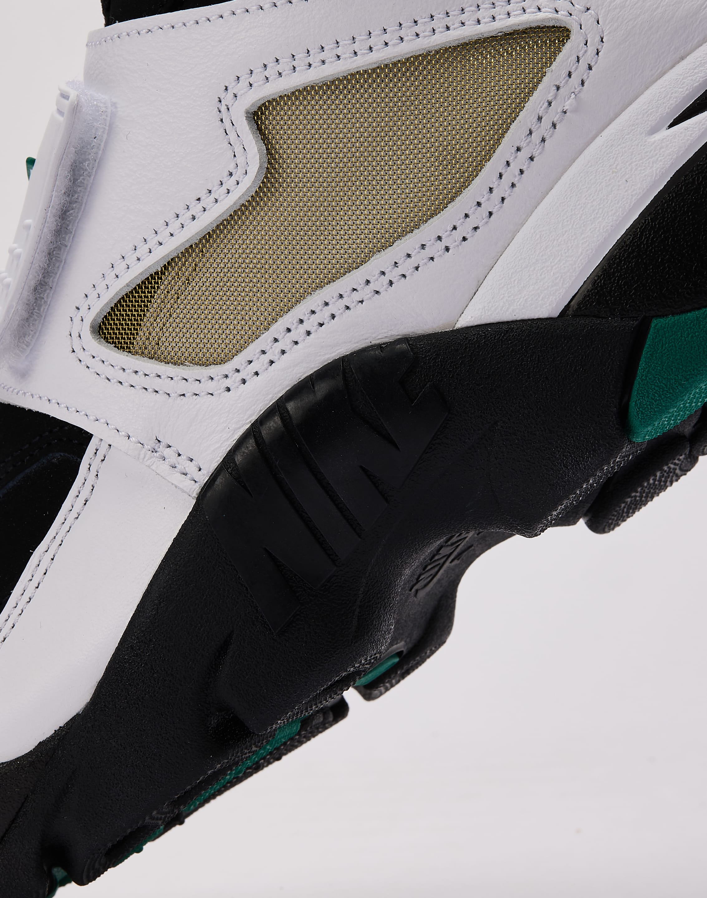 Nike Air Diamond Turf '93
