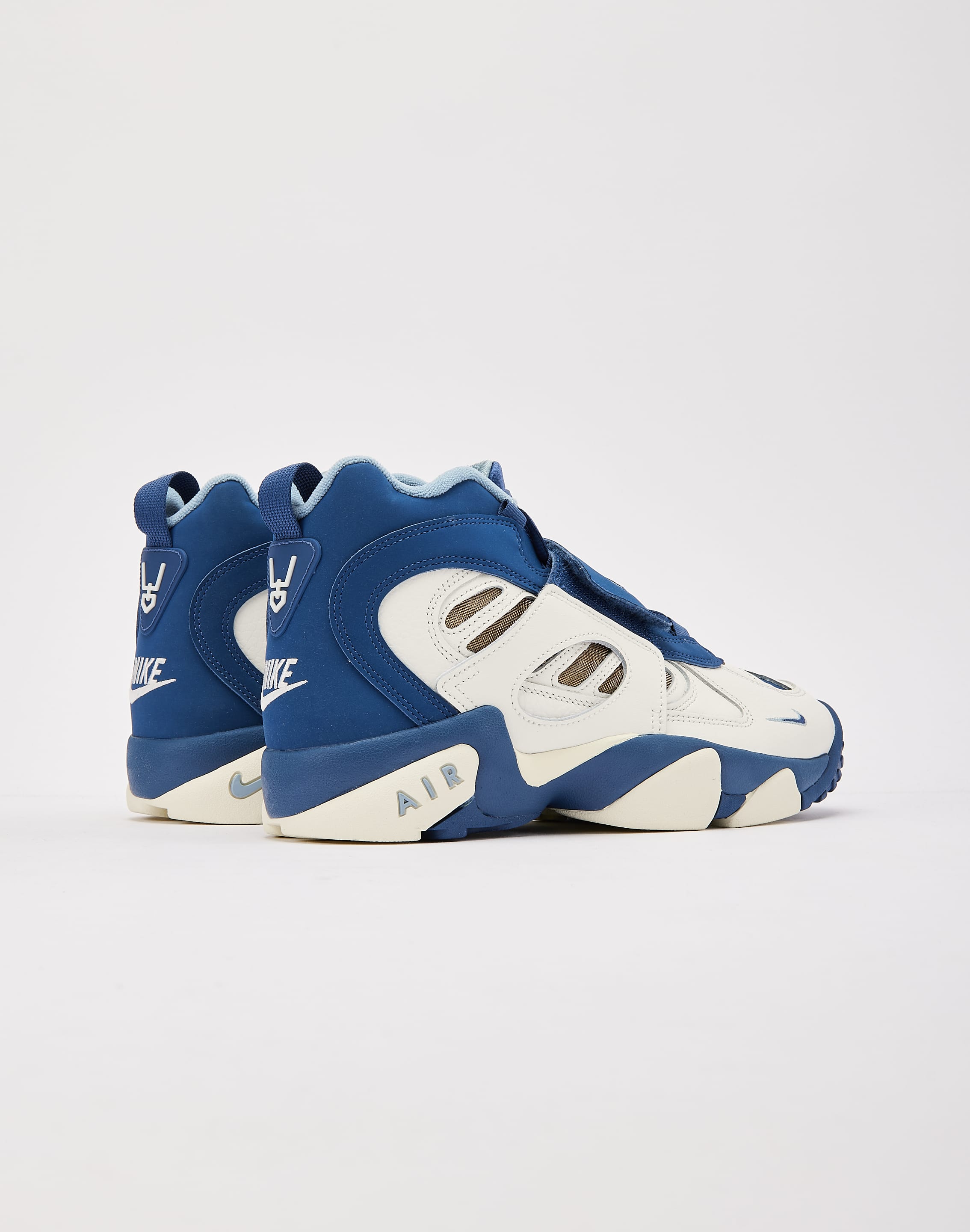 Nike Air Diamond Turf II 'Sail and Blue Grey'