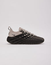 Nike Ava Edge