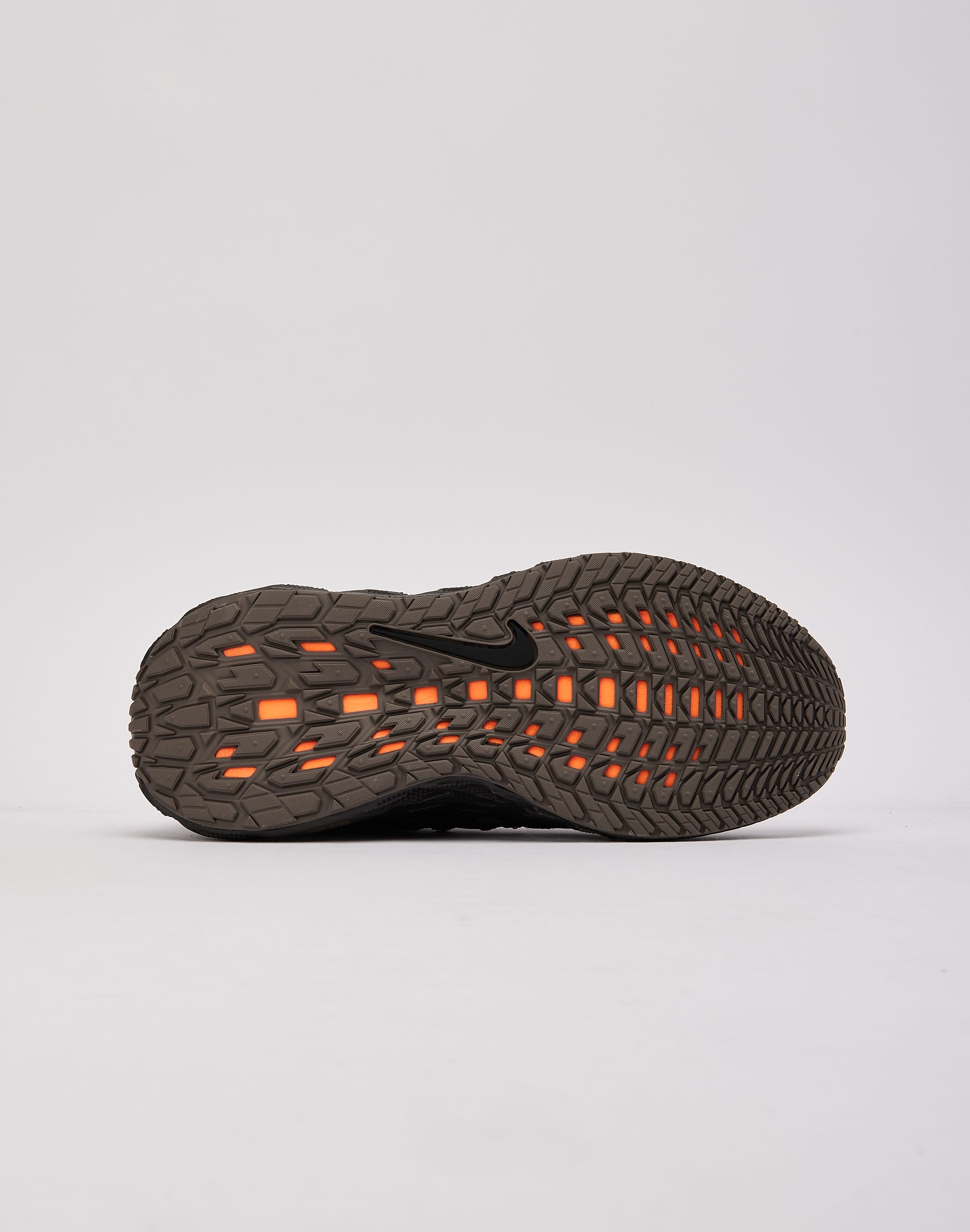 Nike Ava Edge