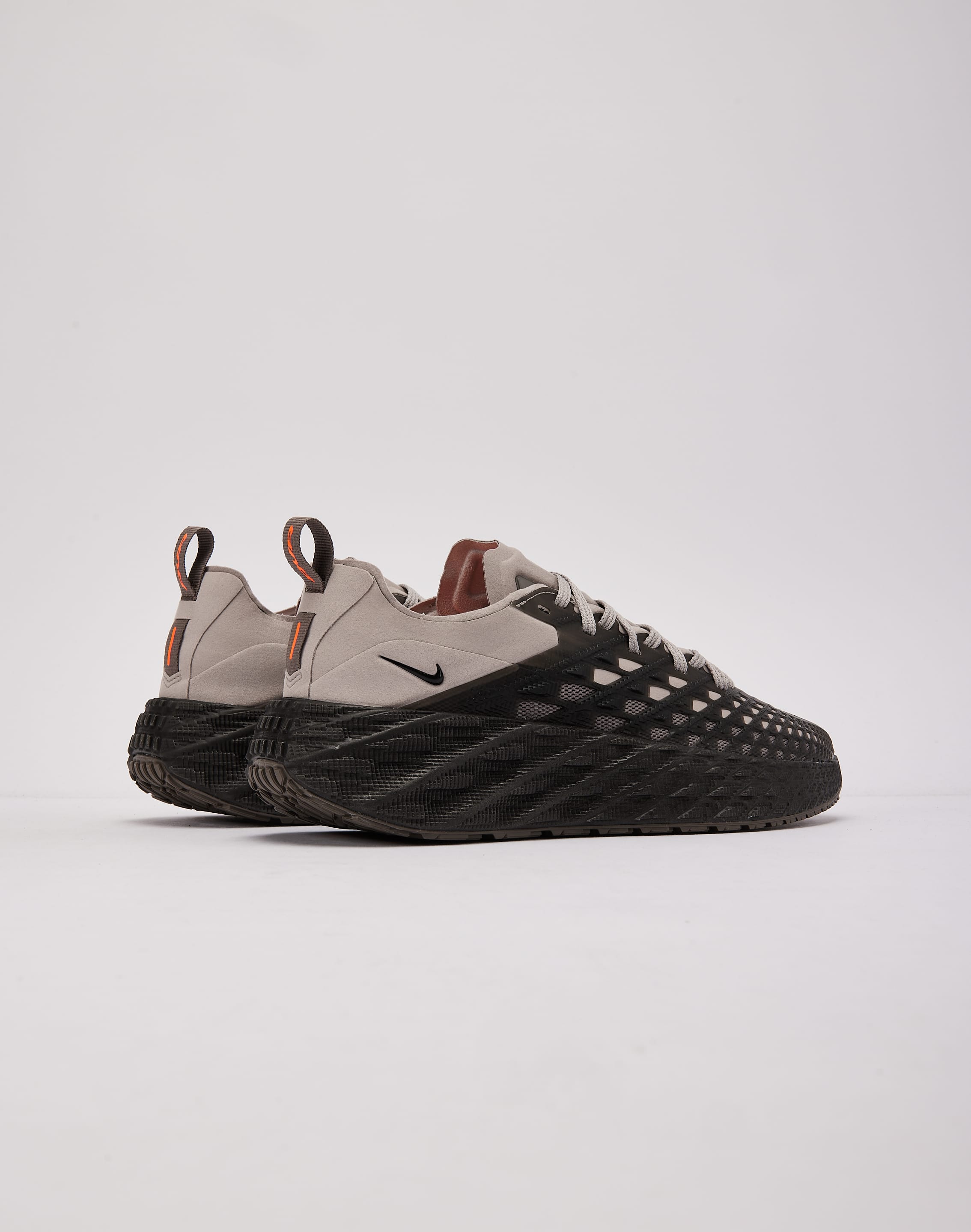 Nike Ava Edge