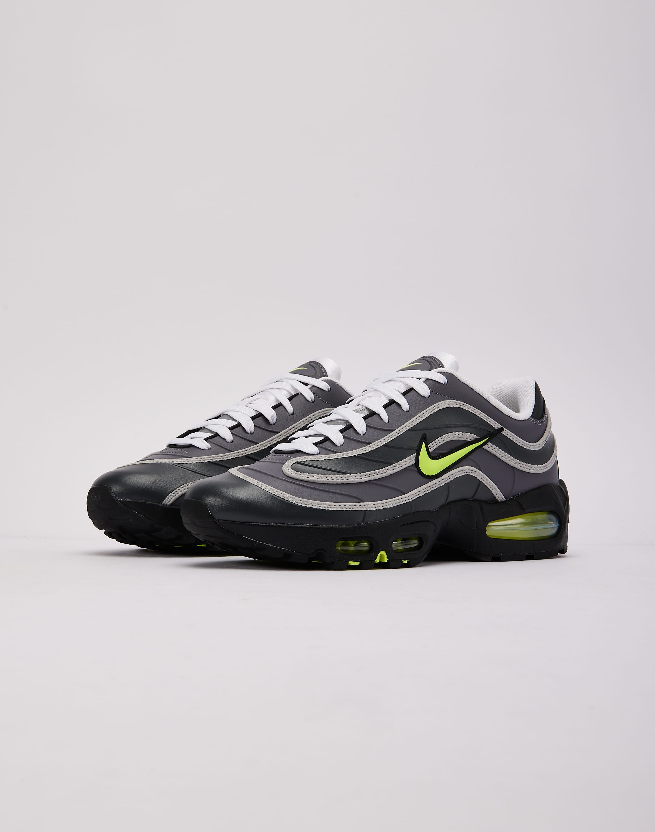 nike_IO1753_20003_M049.jpg