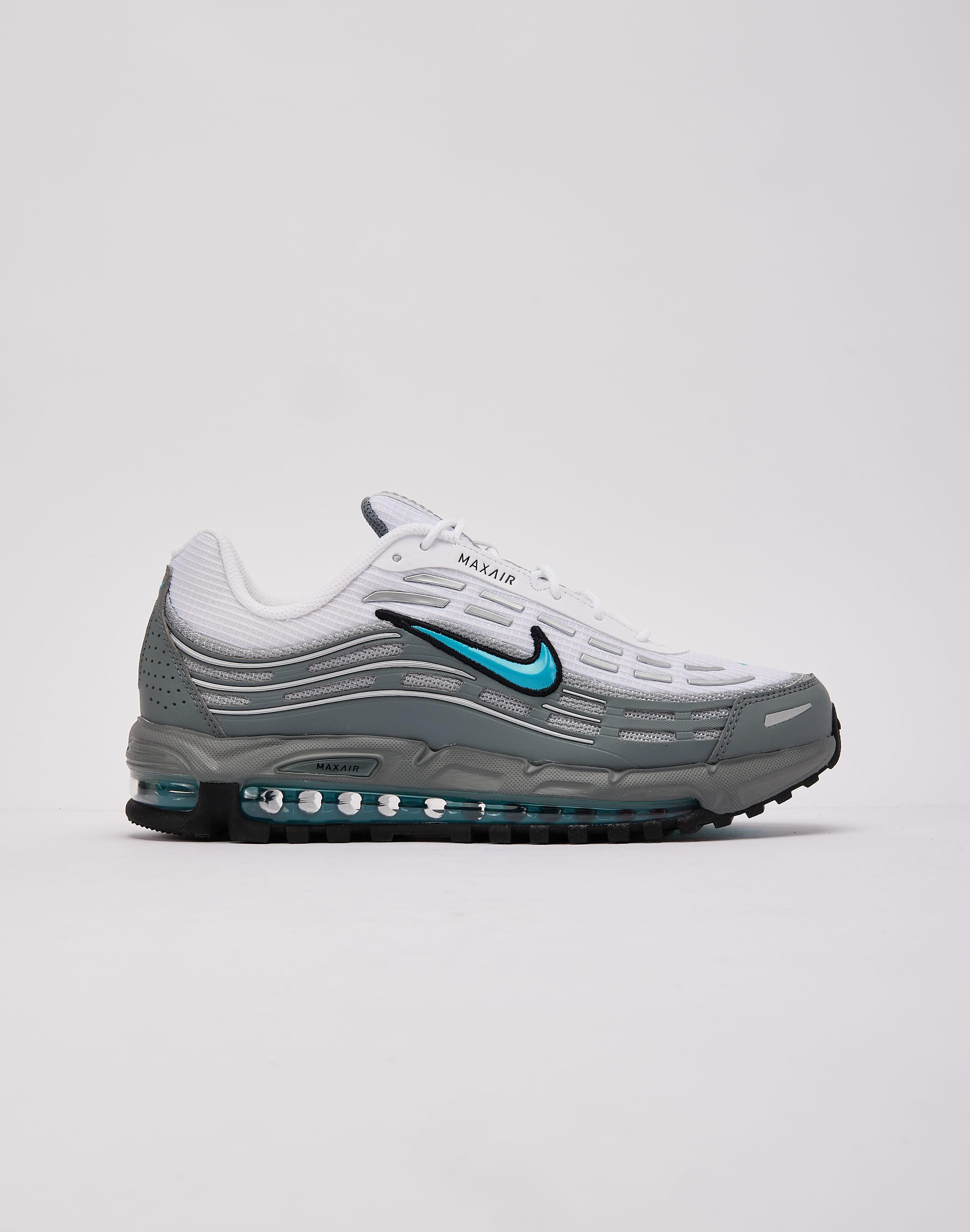 nike_IO3037_20100_M030.jpg