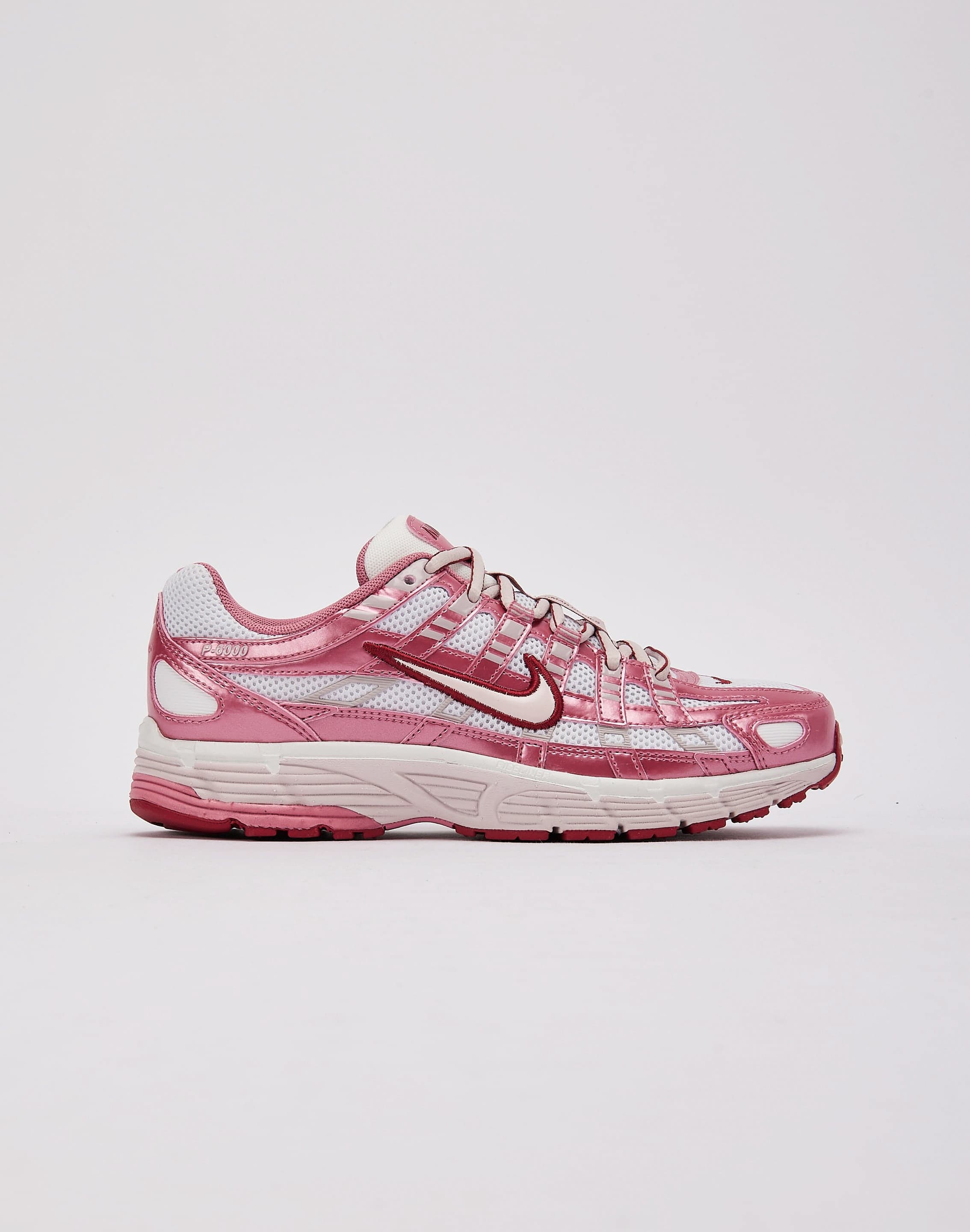 nike_IO3496_20100_W002.jpg