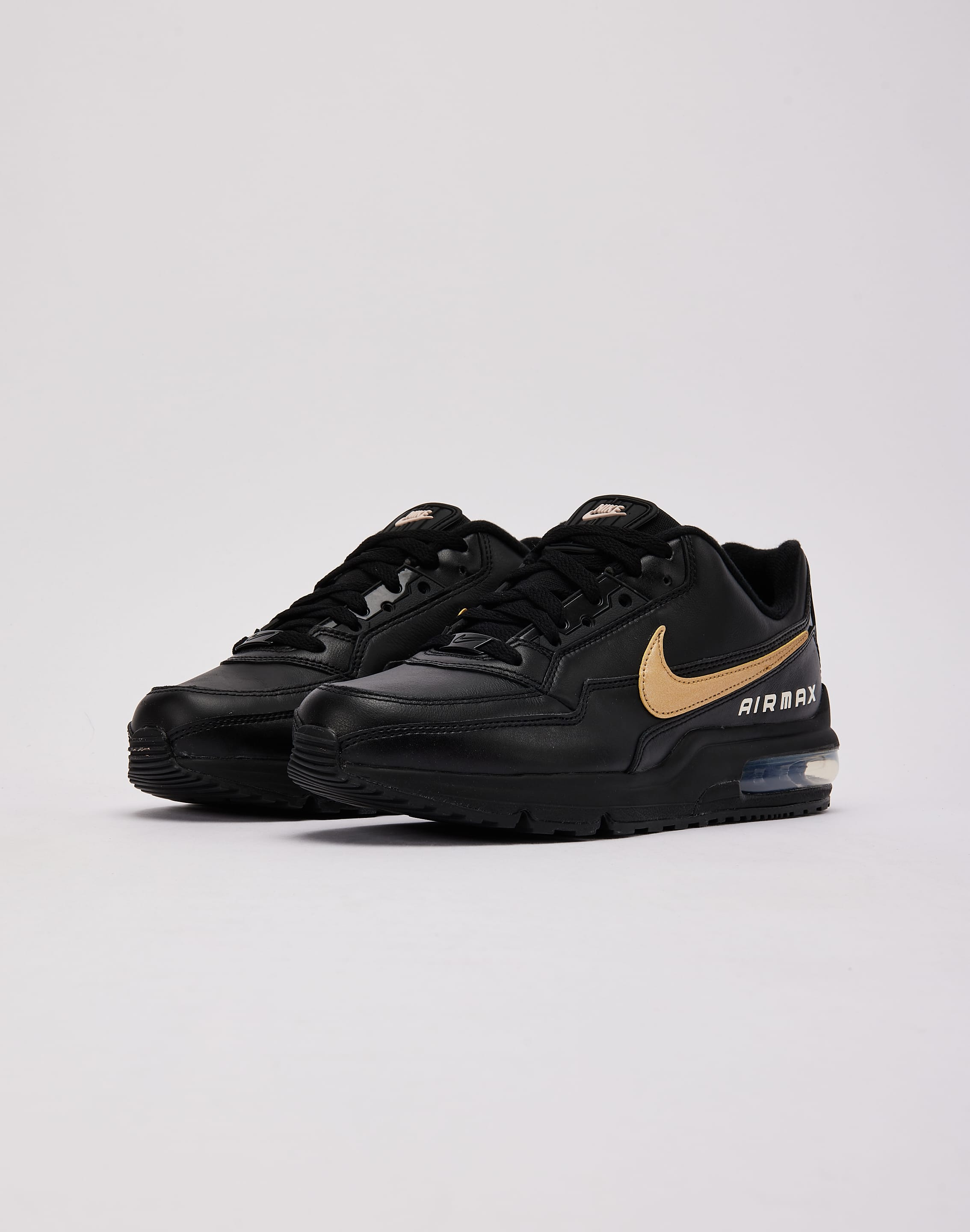 nike_IO7524_20010_M010.jpg