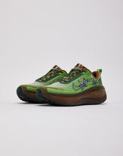 Nike  Vomero Plus Doernbecher