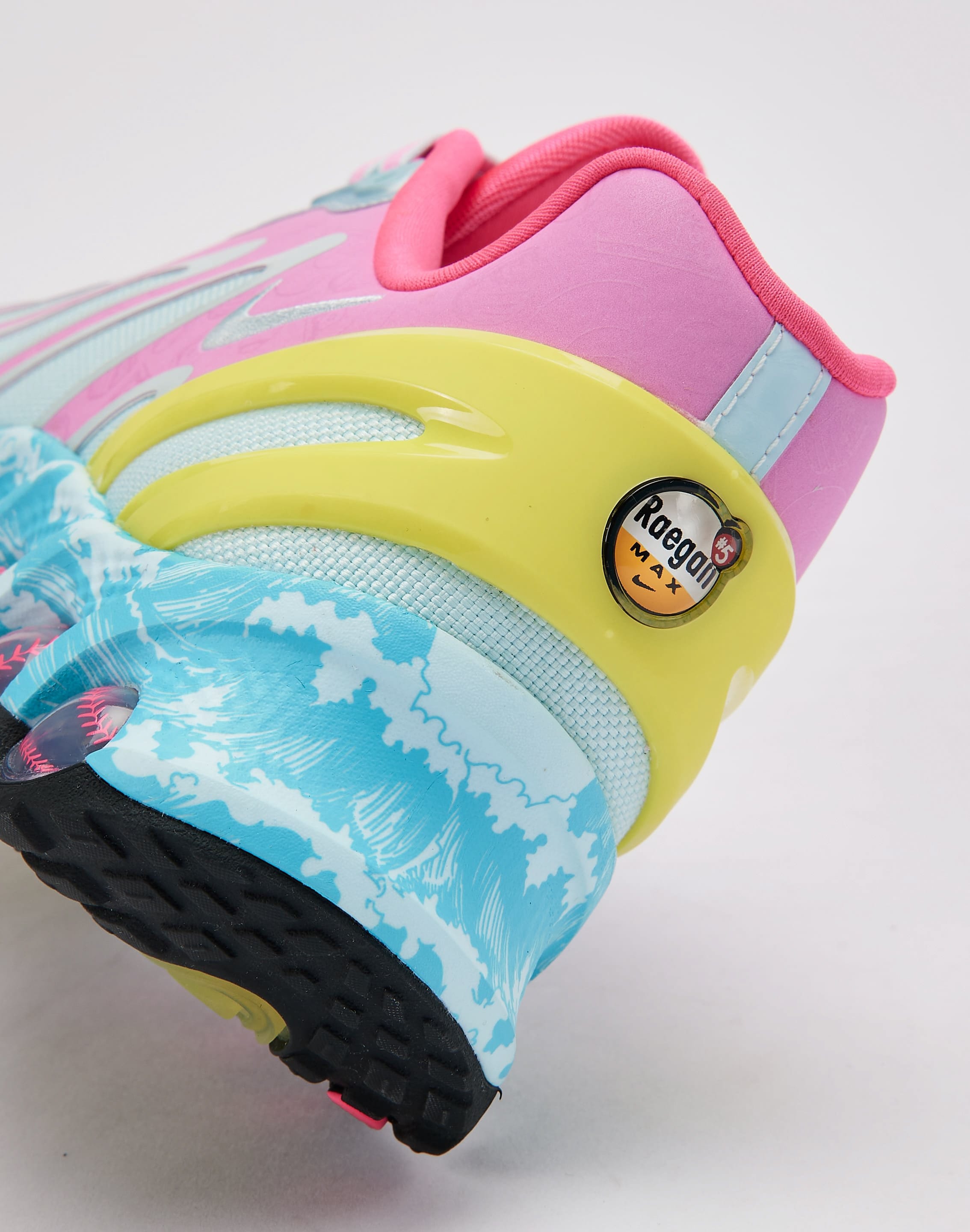 Nike  Air Max Dn8 Doernbecher