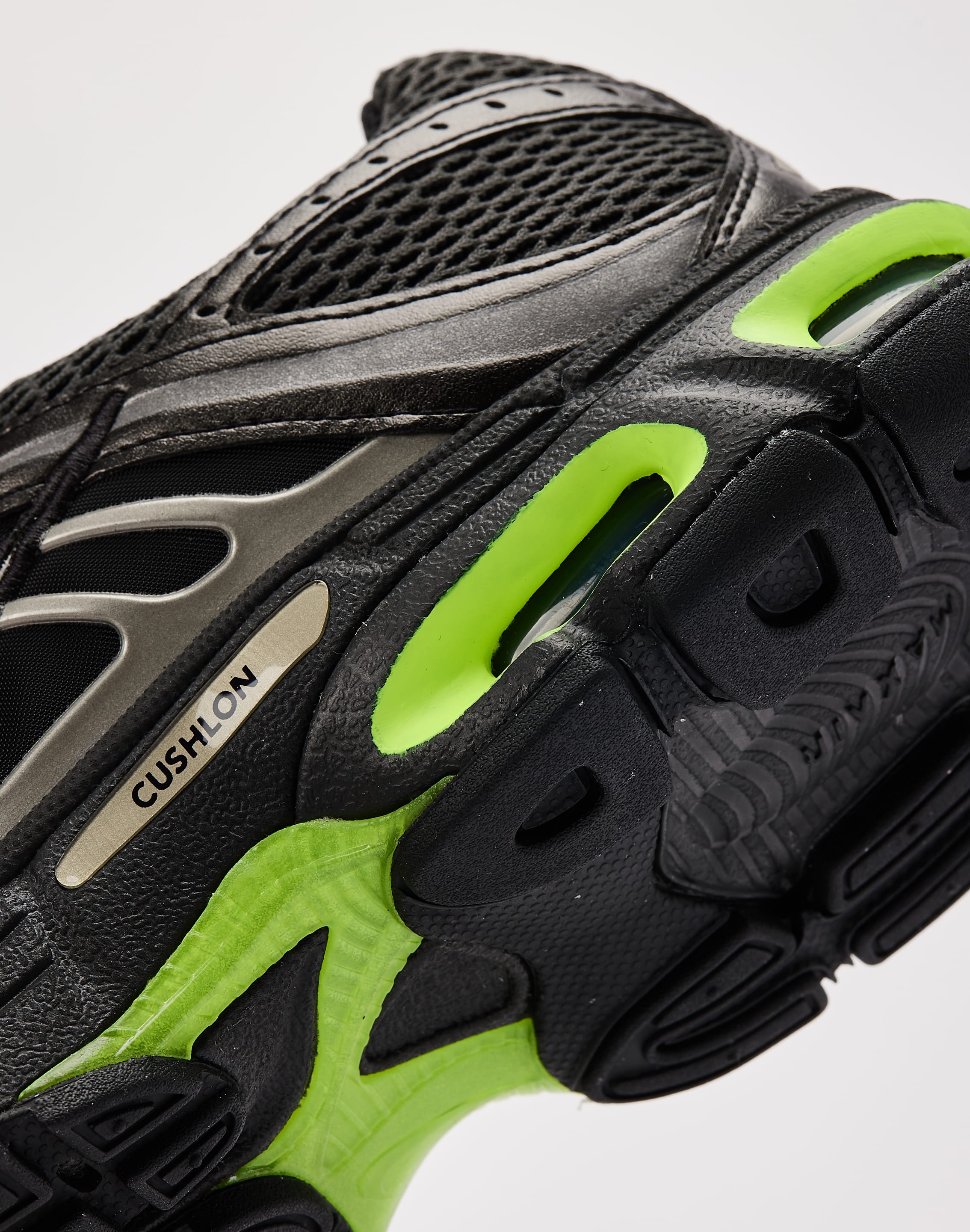 Nike Air Max Moto 2K