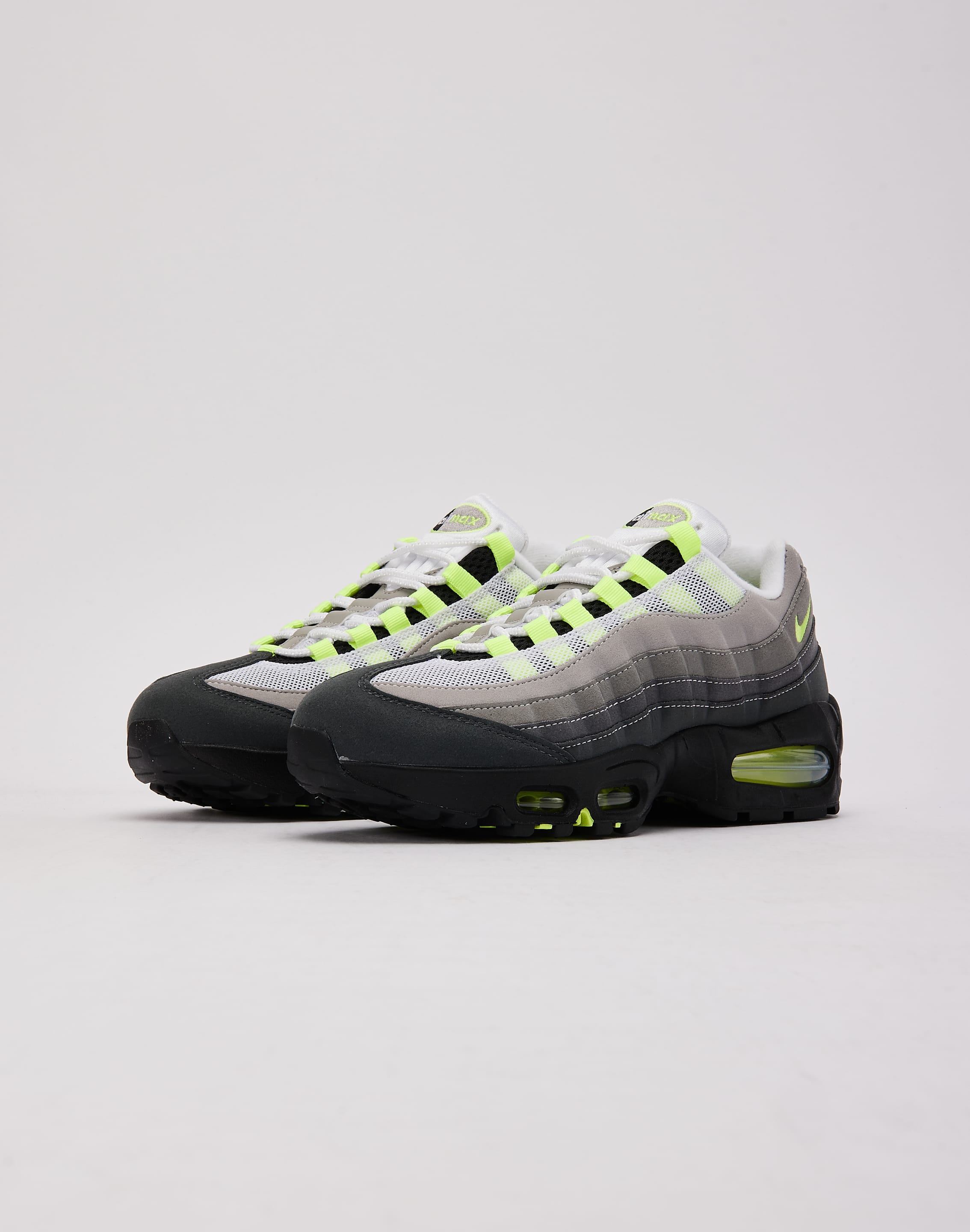 nike_IO9926_20001_W028.jpg