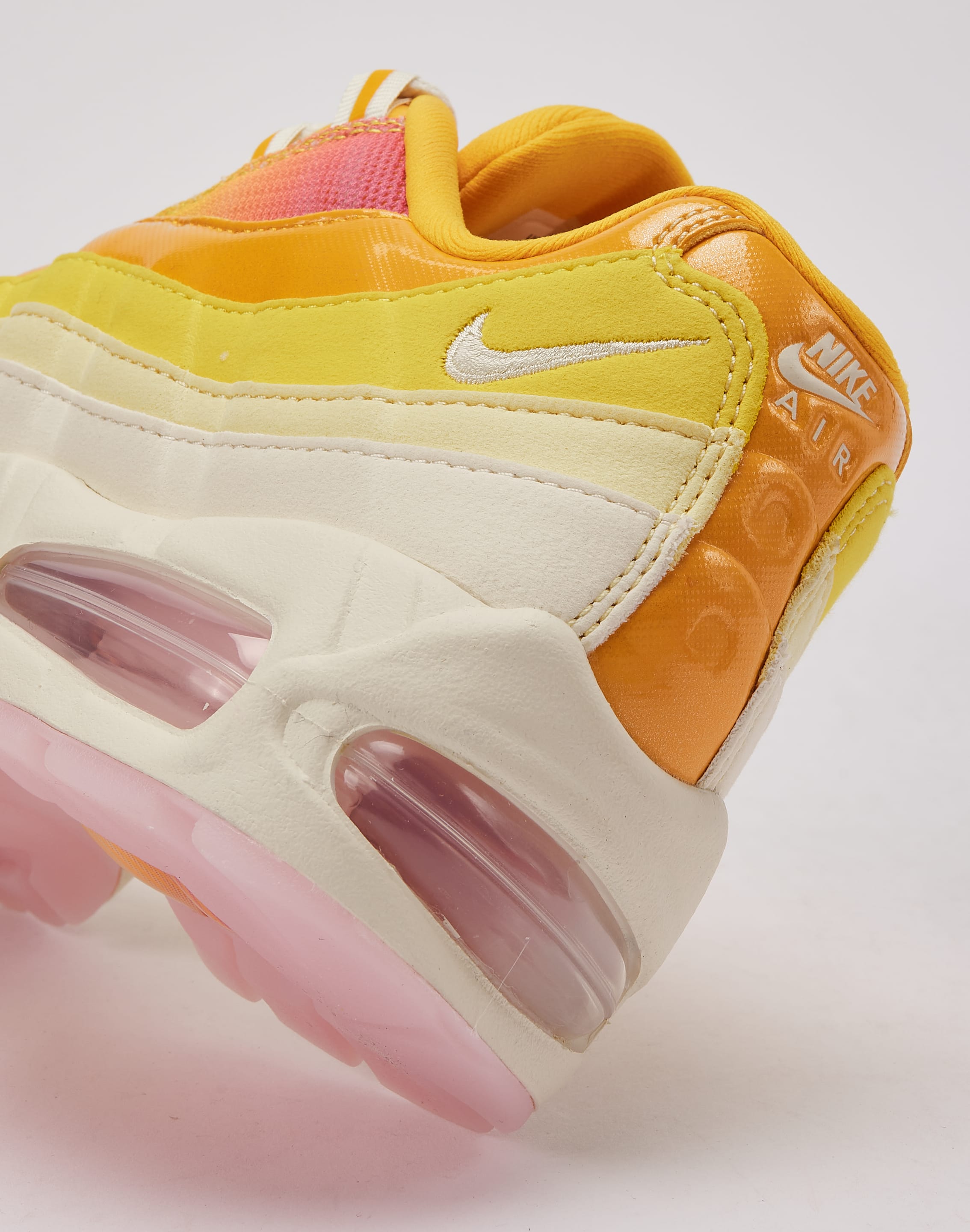 Nike Air Max 95 OG 'University Gold'