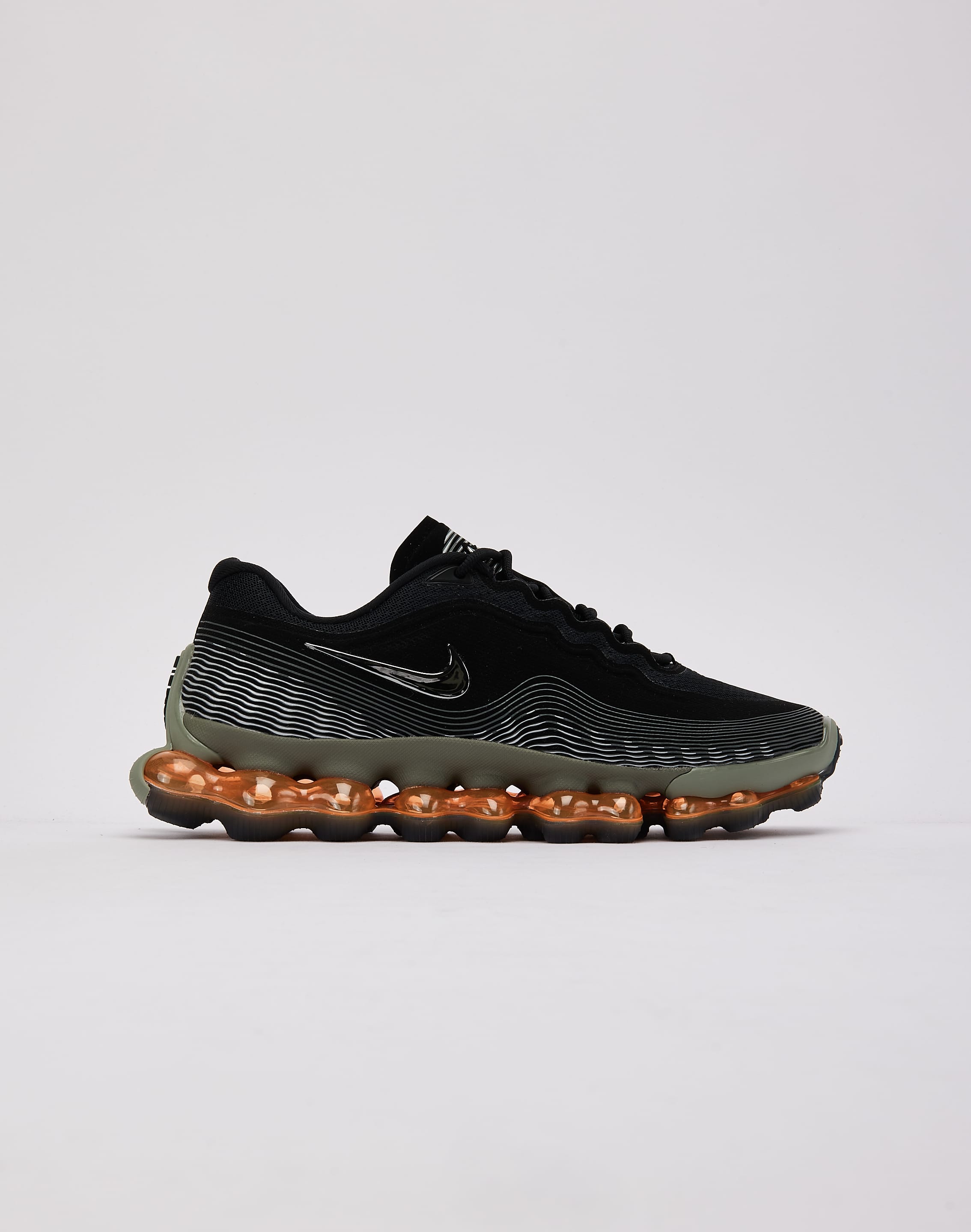 nike_IQ7635_20002_M002.jpg