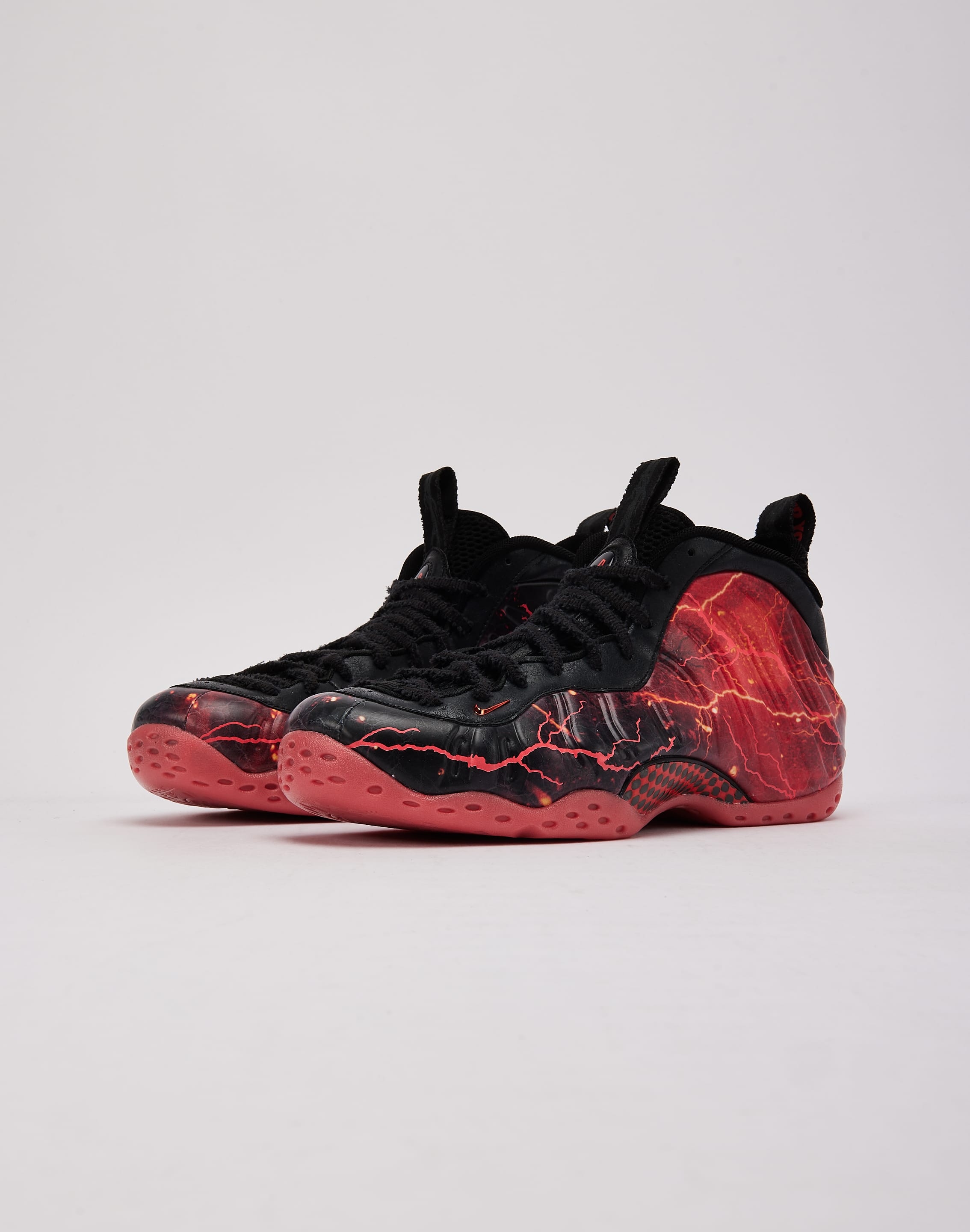 Nike Air Foamposite One PRM x Stranger Things 'Vecna'