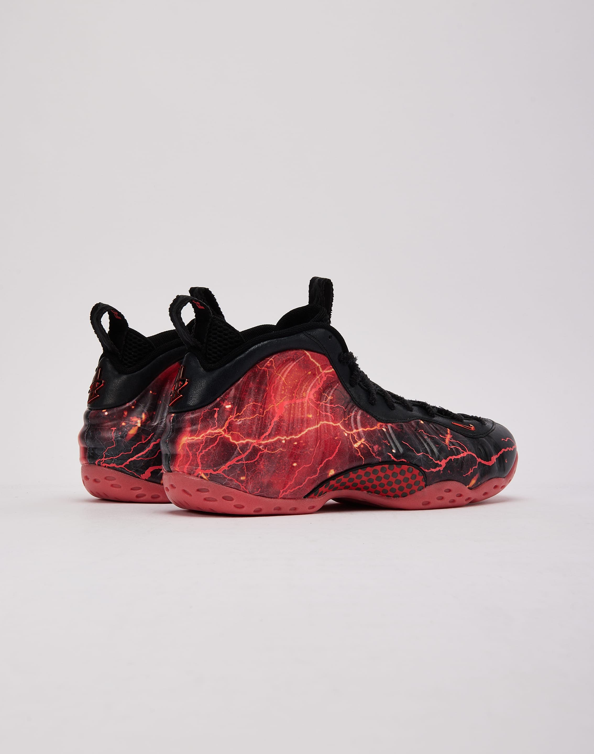 Nike Air Foamposite One PRM x Stranger Things 'Vecna'