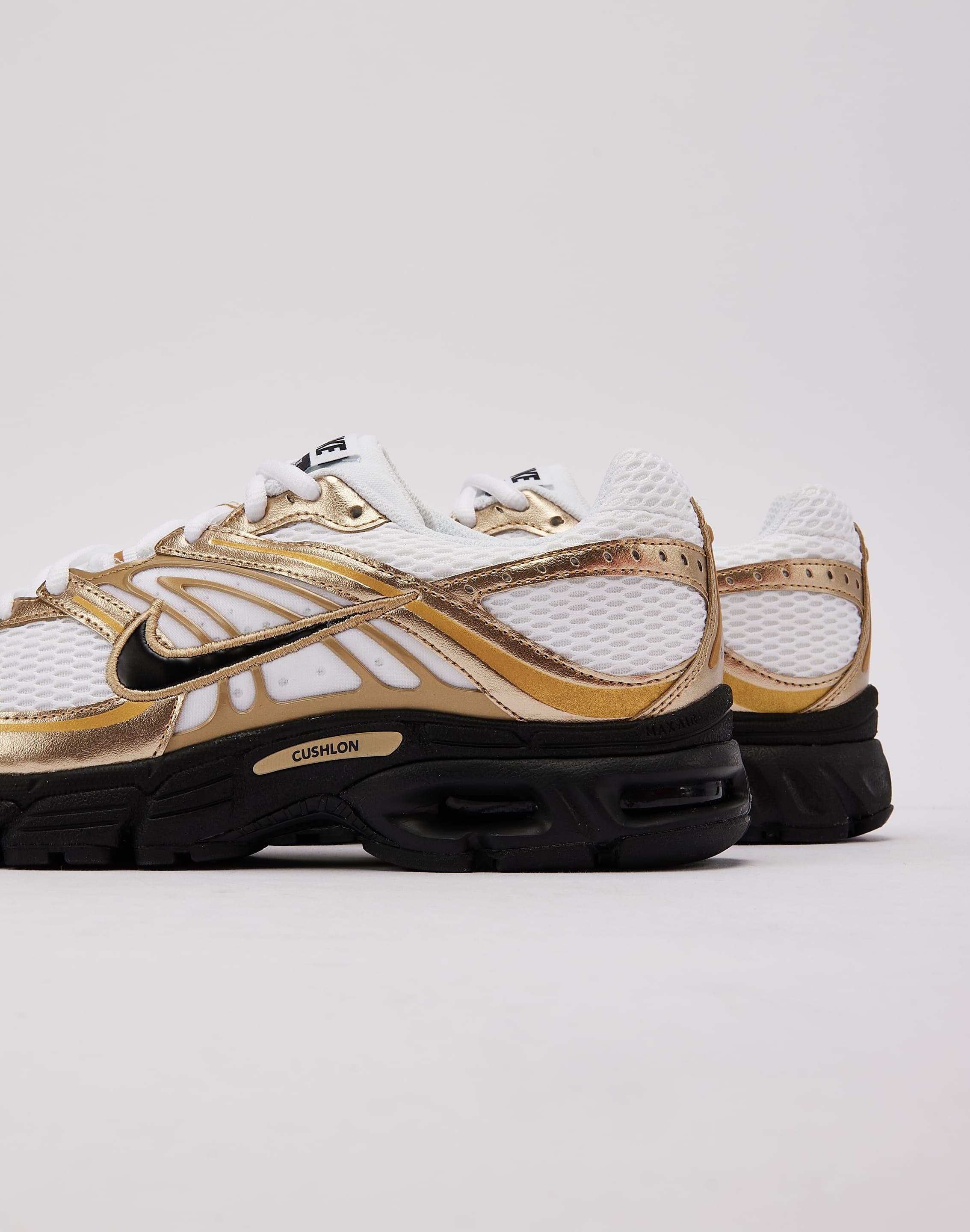 Nike Air Max Moto 2K