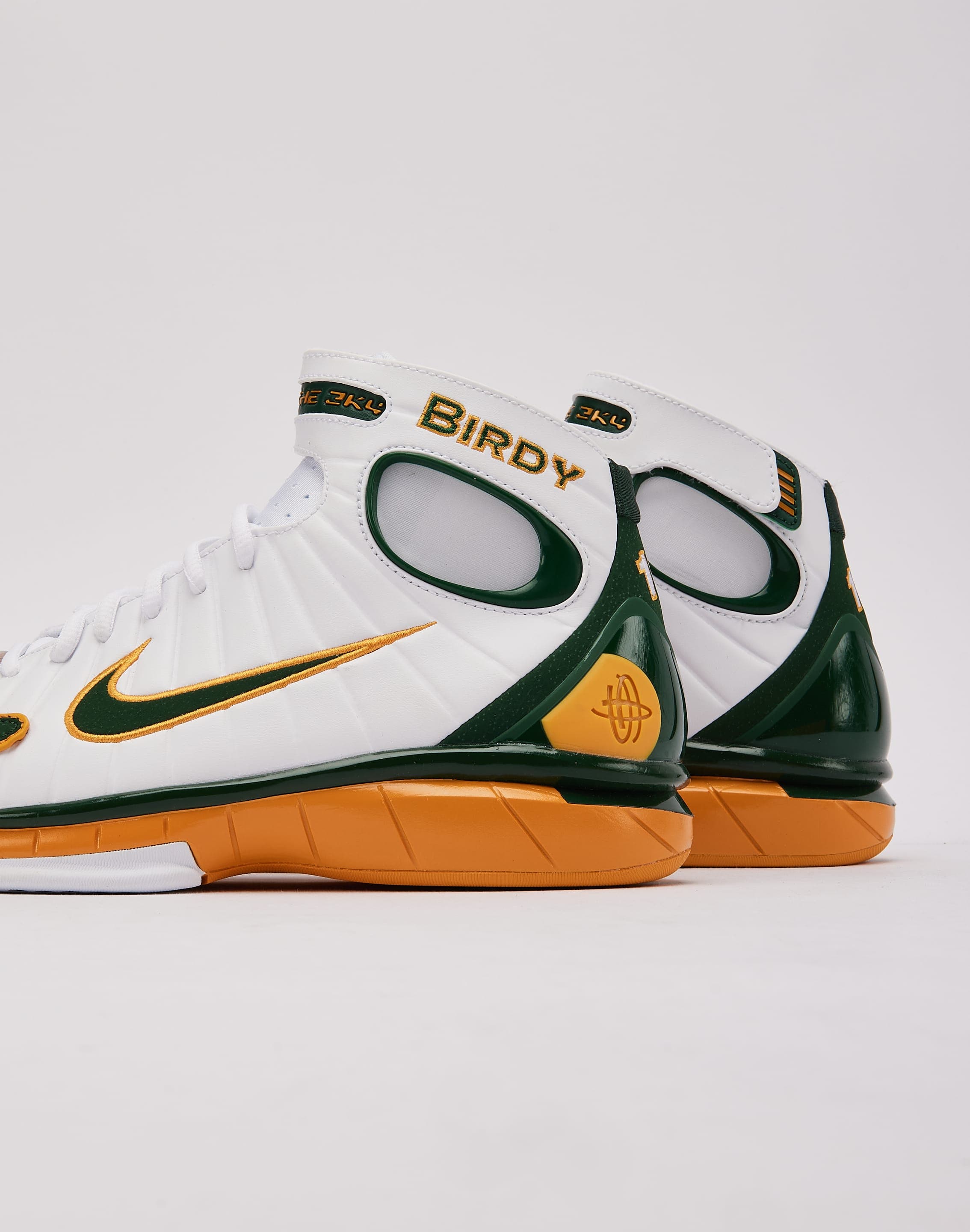 Nike Air Zoom Huarache 2K4 'Sue Bird'
