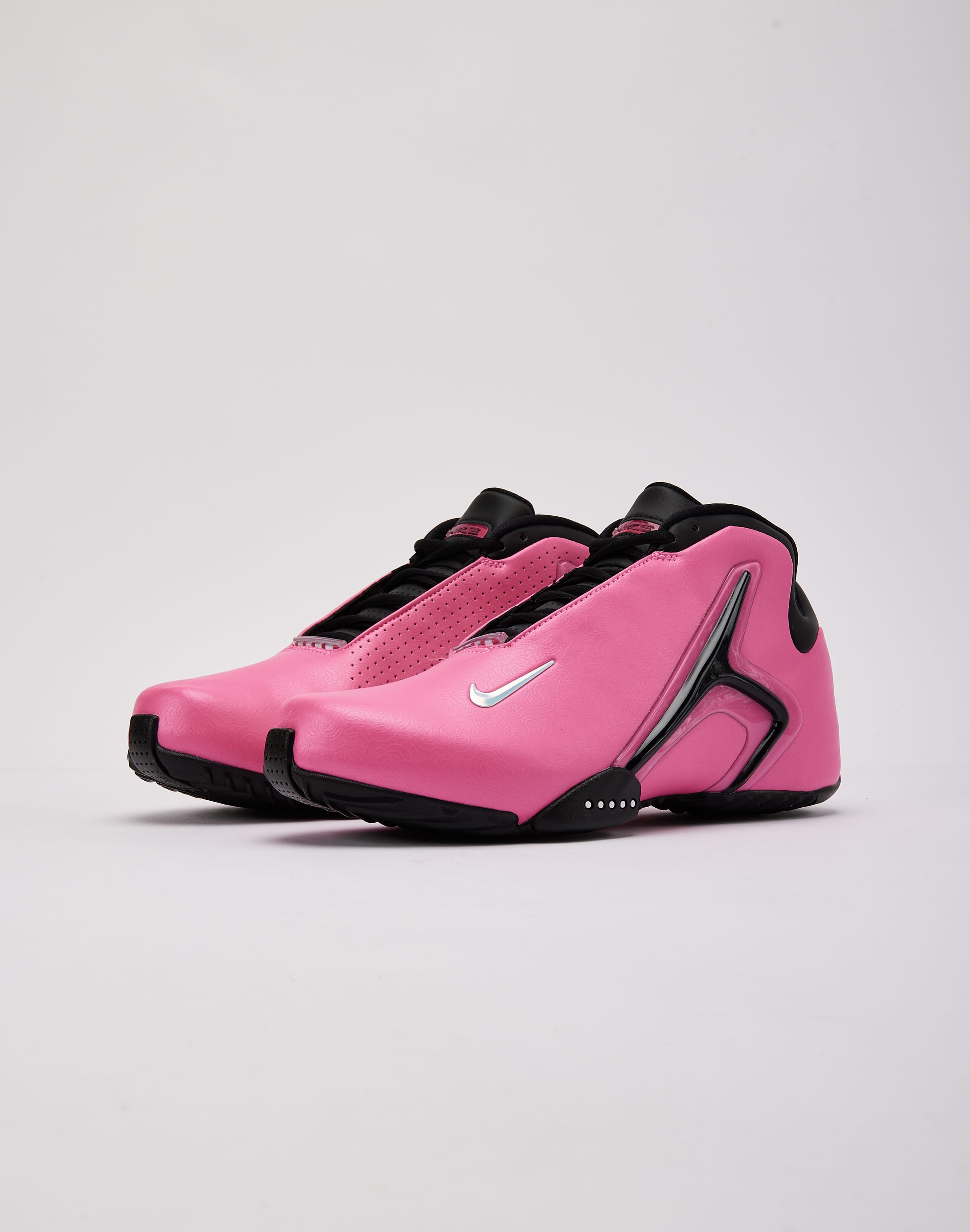 nike_IX0704_20600_M020.jpg