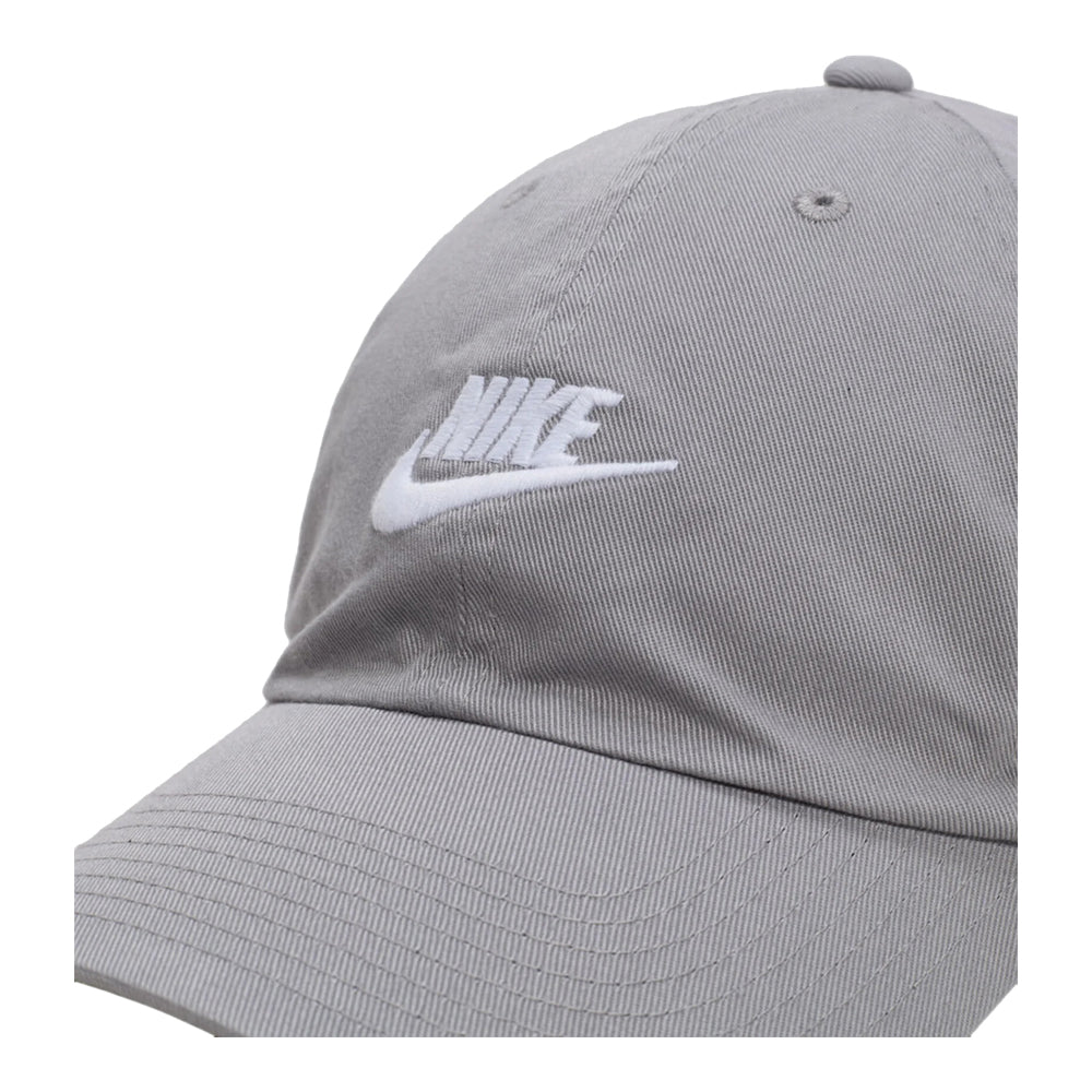 Unisex Nike Club Unstructured Futura Wash Cap- Particle Grey/White