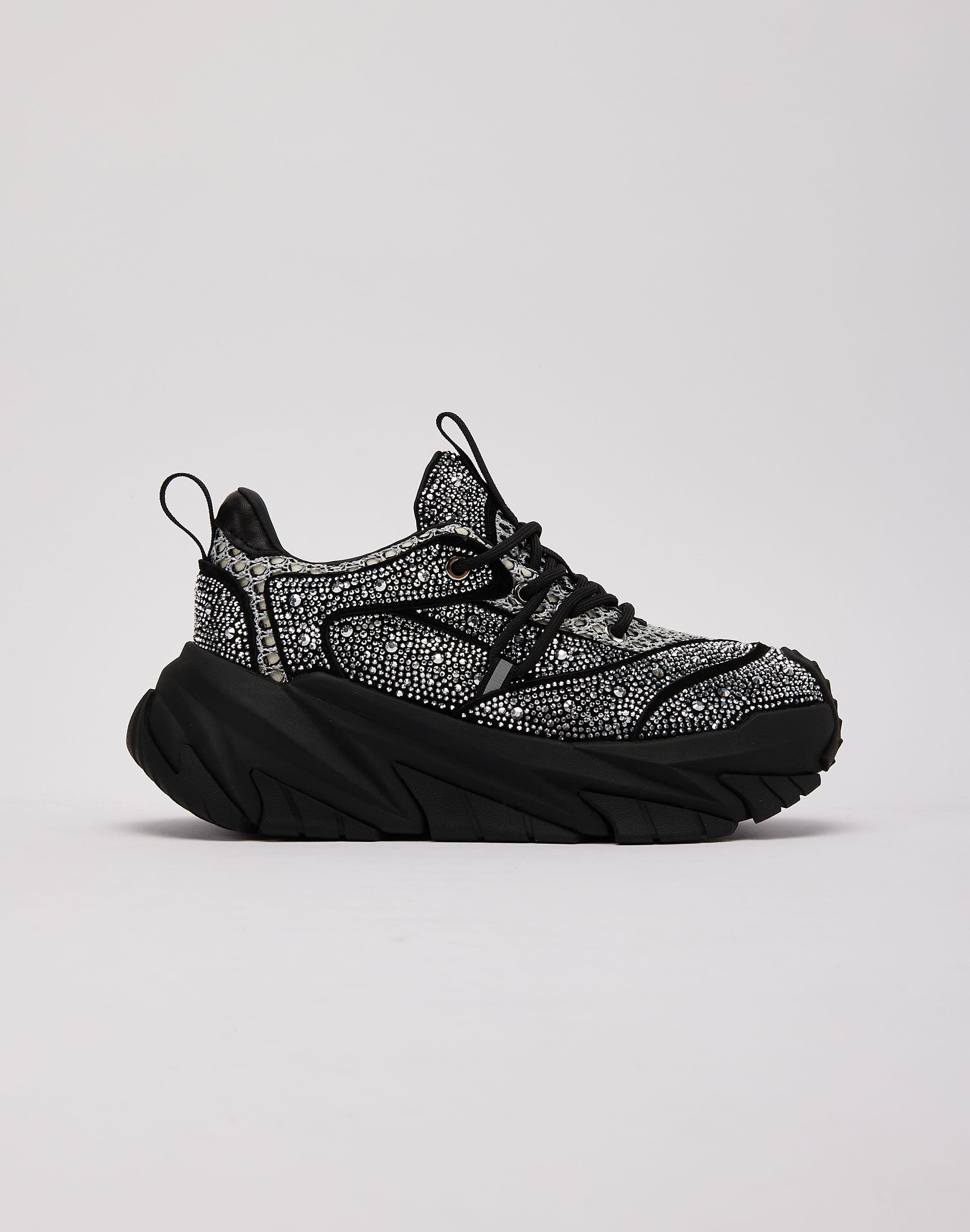 ogg_AQ7110_20black_W009.jpg