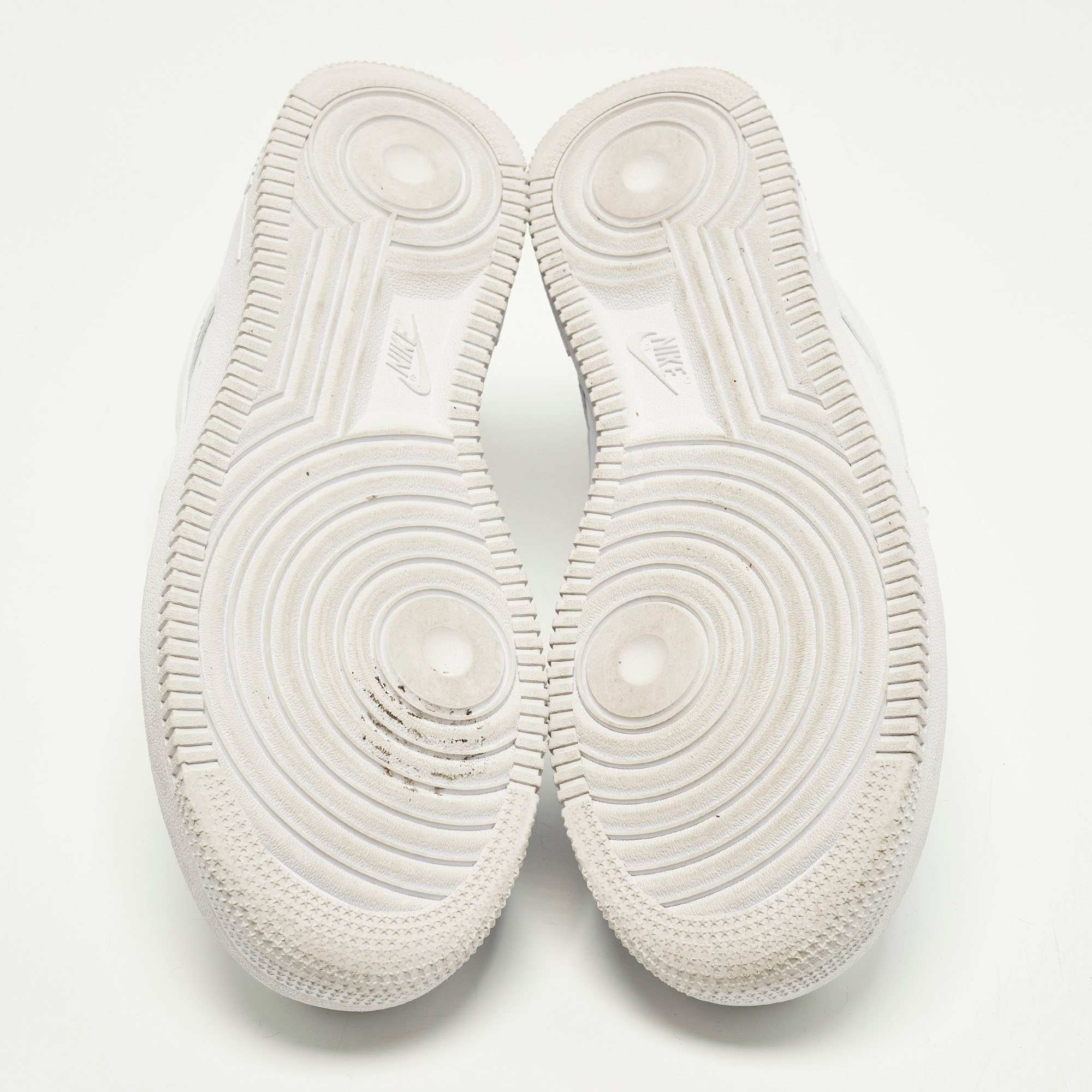 Nike Air Force 1 07