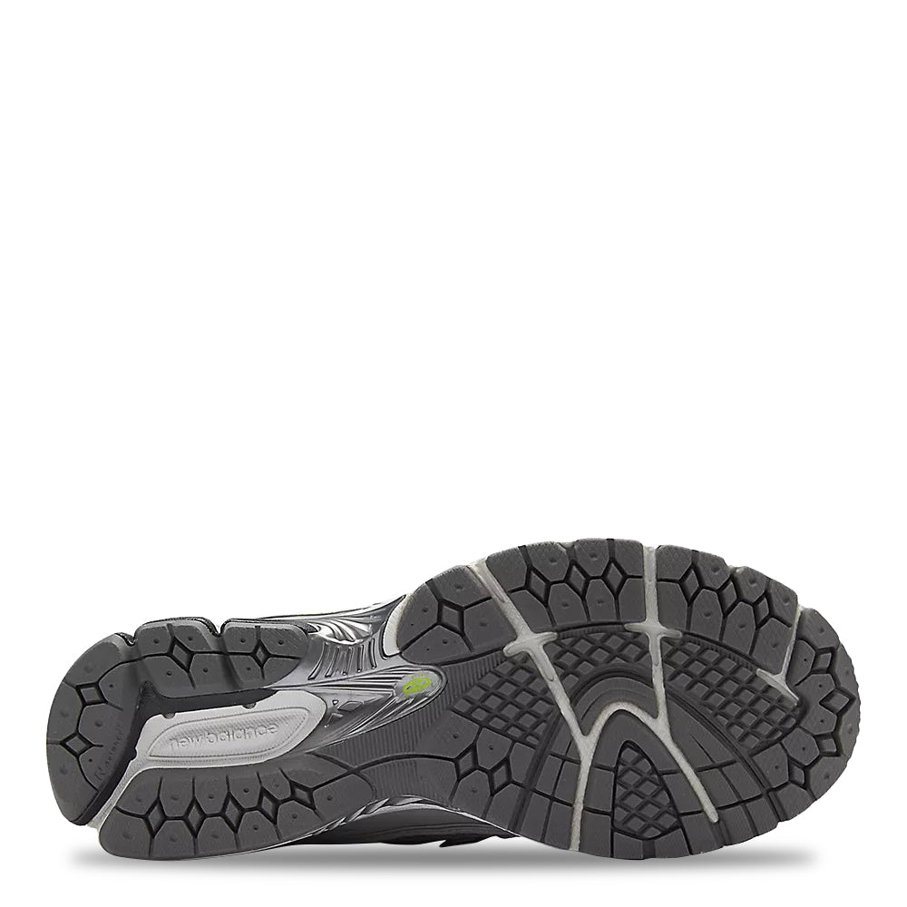 New Balance 1906R Sneakers