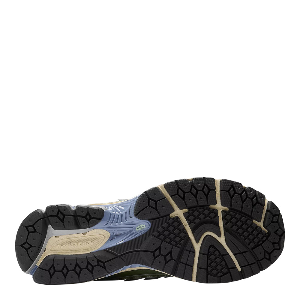 New Balance 1906R Sneakers