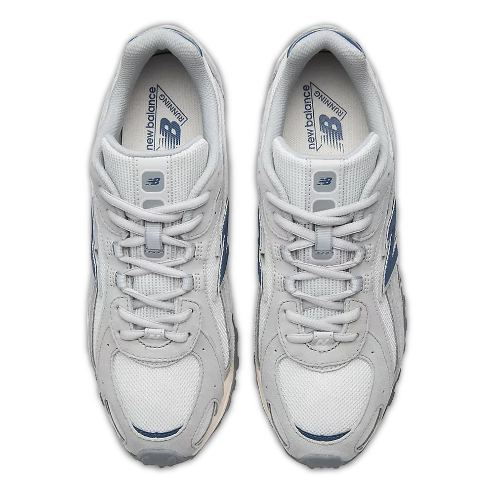 New Balance 204L Sneakers