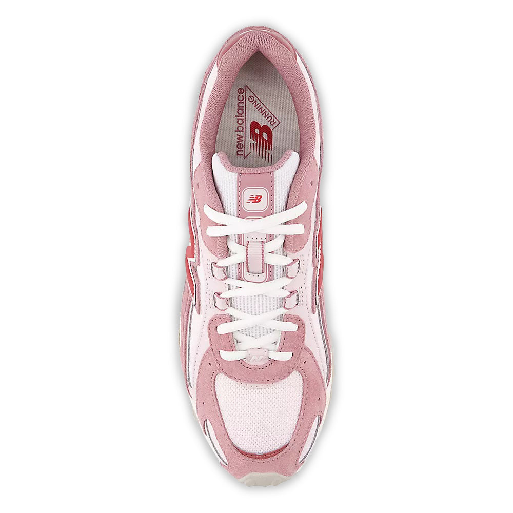 New Balance 204L Sneakers