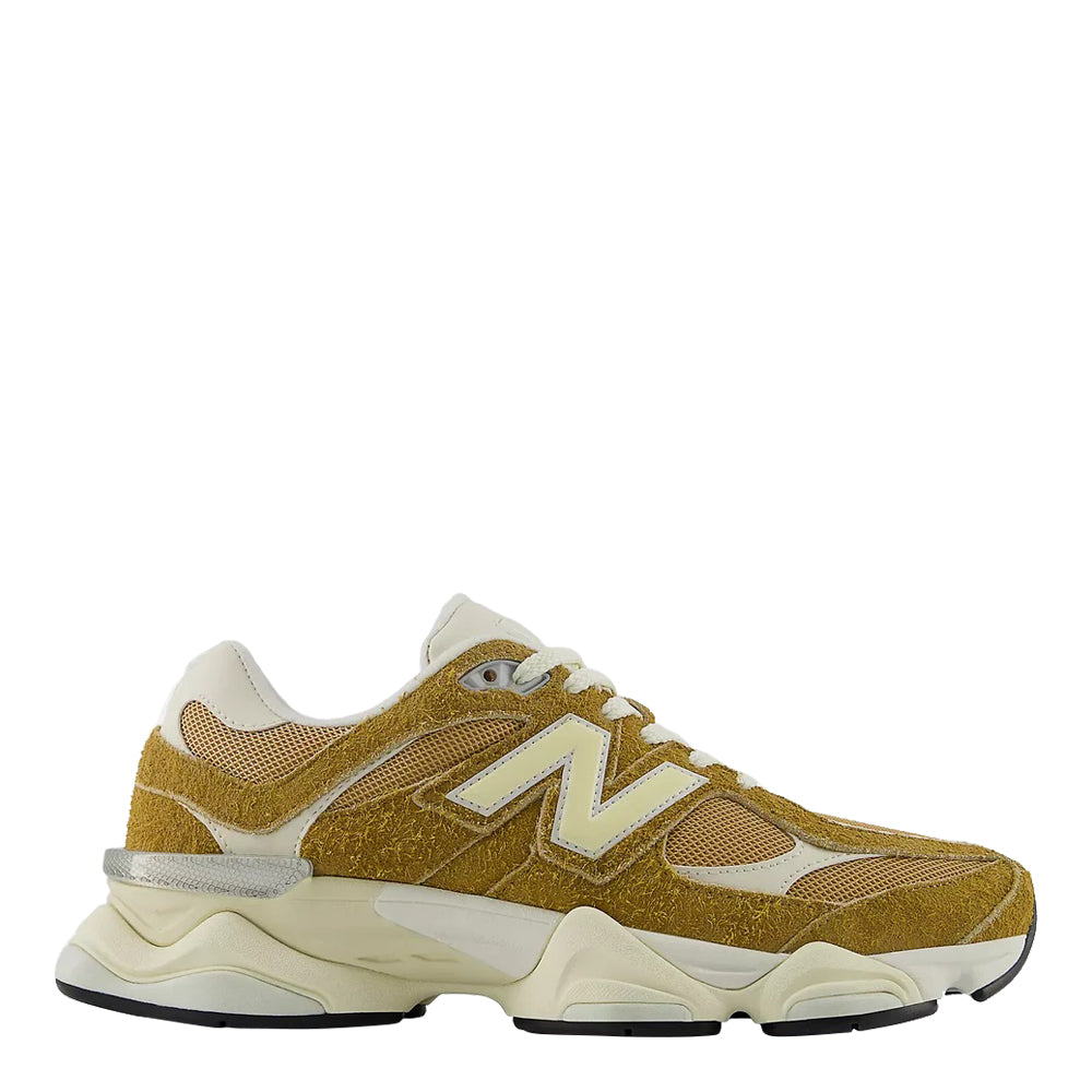 New Balance 9060 Sneakers