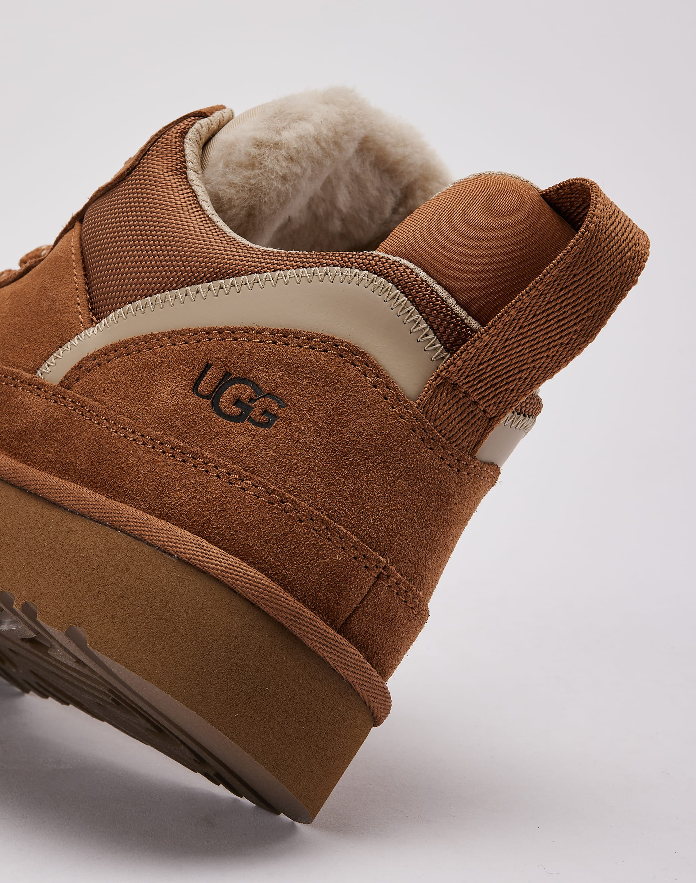UGG Lowmel