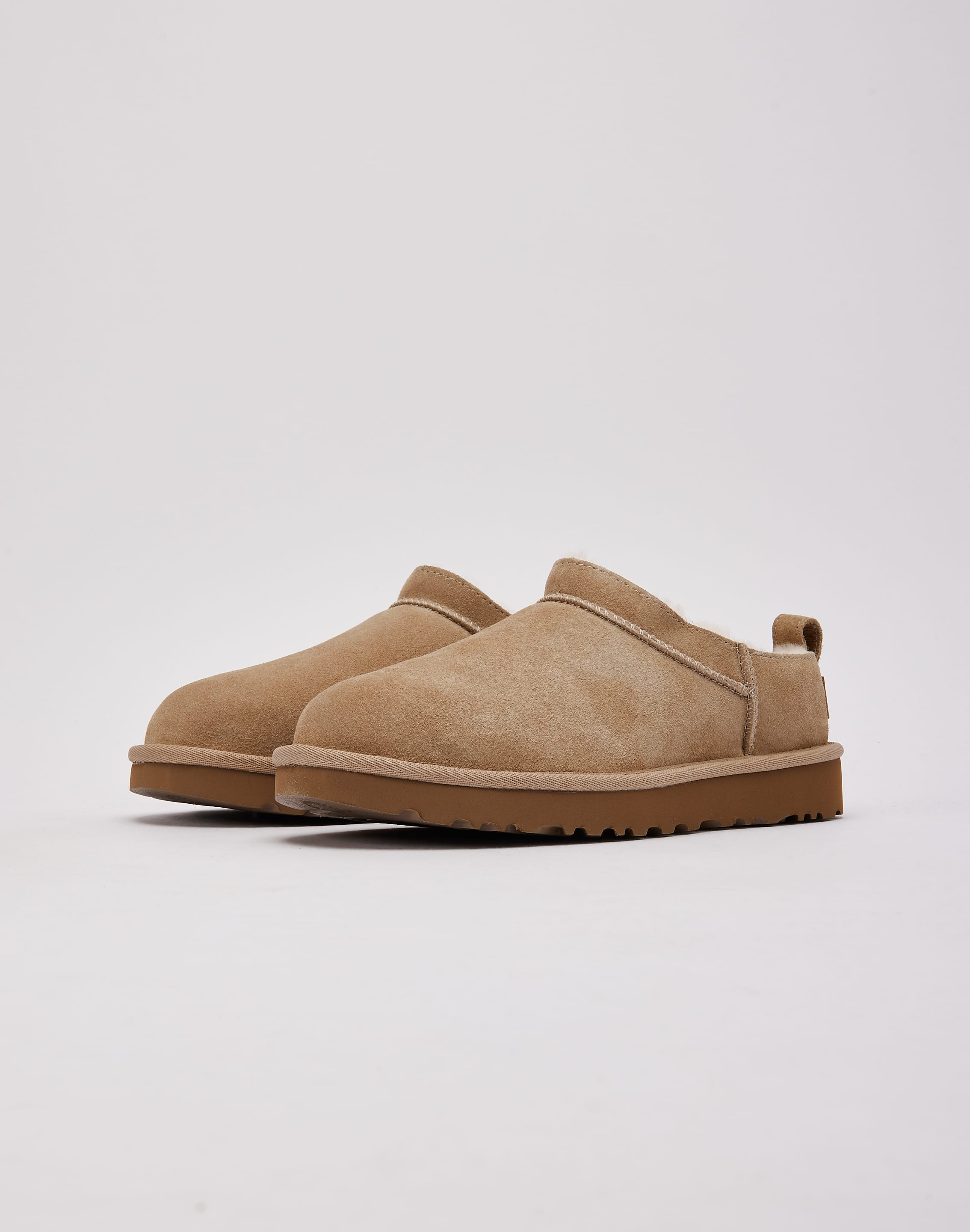 ugg_W1173891SAN_W028.jpg
