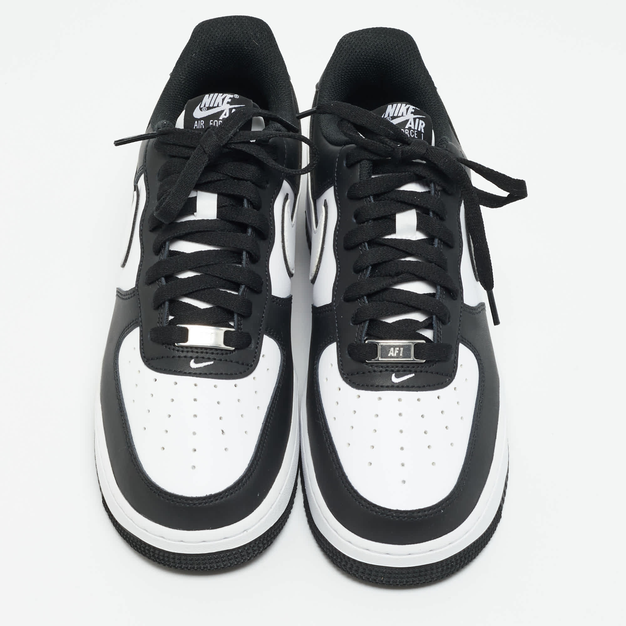 Nike Air Force 1 07 White Swoosh Panda