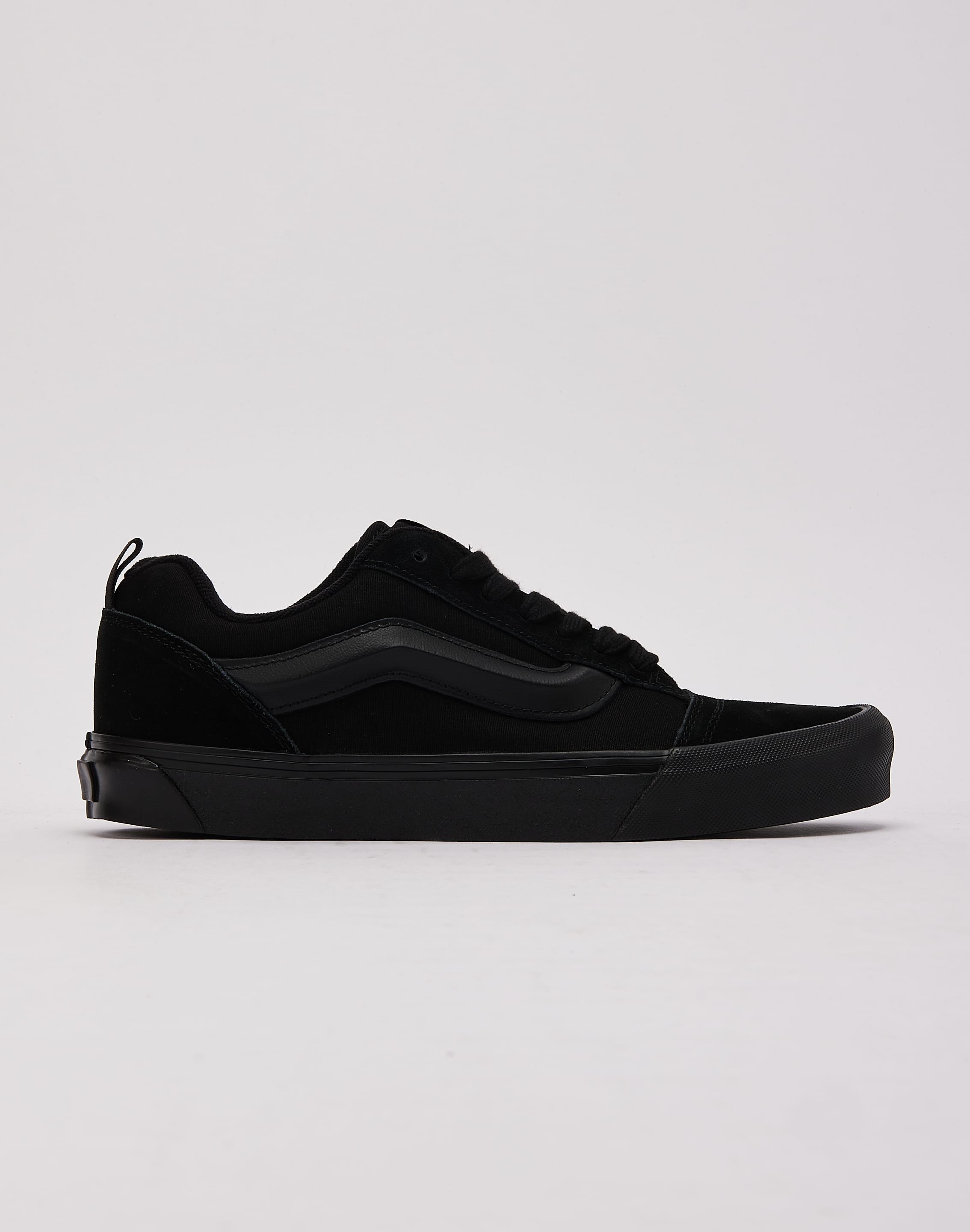 vans_VN000EE6GDY_M035.jpg